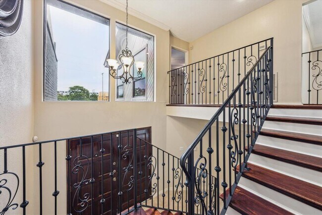 Foto del edificio - 5809 Dolores St