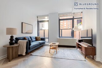 Building Photo - 49 E 34th St