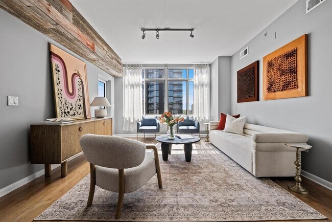 Foto del edificio - 54 Rainey St