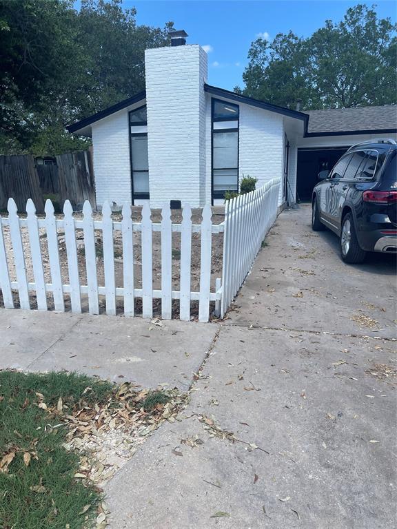 2102 Lamplight Village Cir Austin, TX 78727 Alquileres en Austin, TX