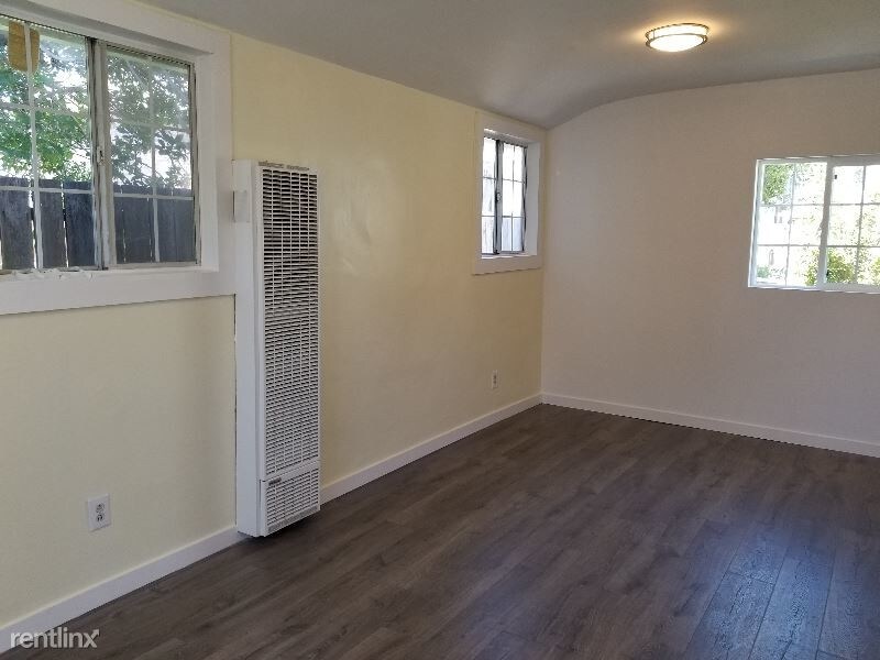 Foto del edificio - 1898 Harmon St