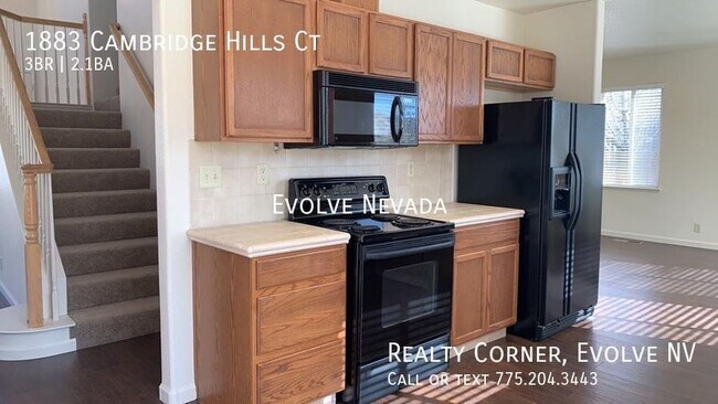 Building Photo - Beautiful 3 Bed, 2.5 Bath Home in Northwes...