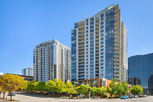 Foto del edificio - 10610 NE 9th Pl