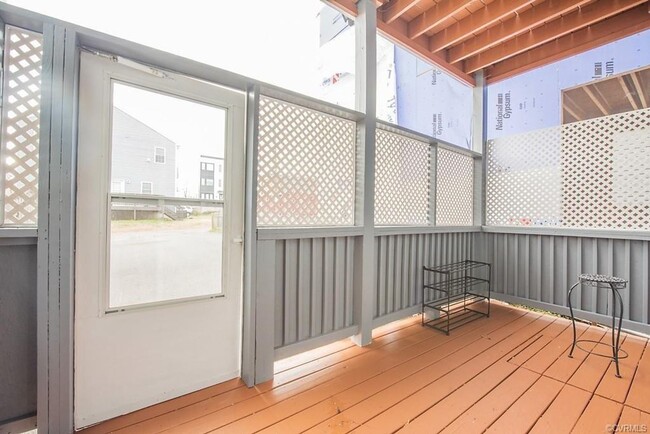 Building Photo - Newly Renovated 4 Bedroom | 4 Bath With Private Parking | Upper and Lower Covered Porches!