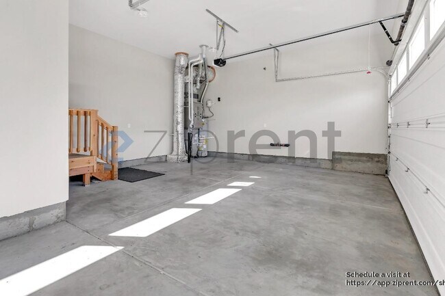 Foto del edificio - 11781 NW Thelin Ln