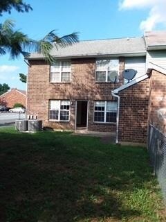 Primary Photo - 2nd floor 2 bedroom, 1 bath apartment