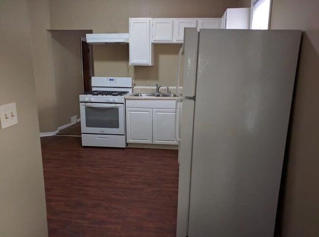 Building Photo - St. Paul home in Great Dayton's Bluff area