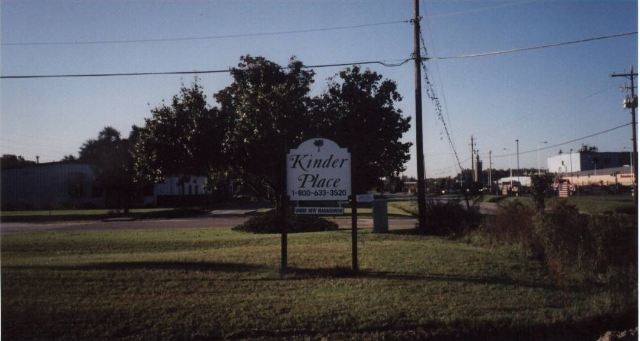 Primary Photo - Kinder Place Mobile Home Park