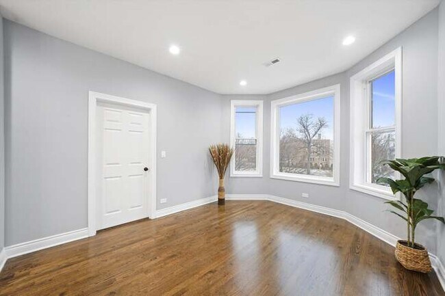 Foto del edificio - 4513 W West End Ave