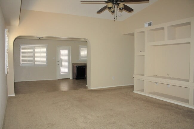Building Photo - 2601 Steffi Graf Dr