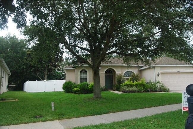 Foto del edificio - 3768 Glenford Dr