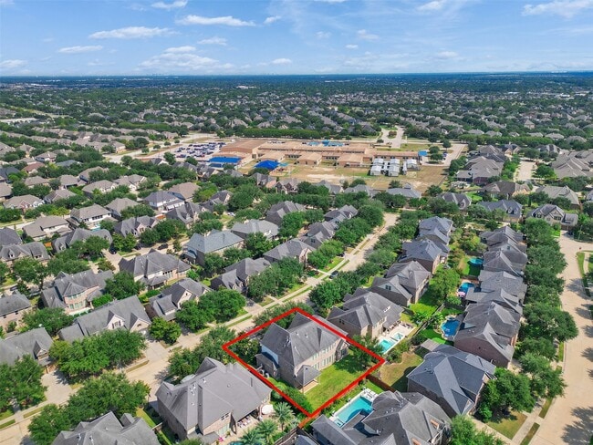 Building Photo - 28003 Iberville Glen Dr