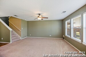 Building Photo - 2115 Hollow Cir