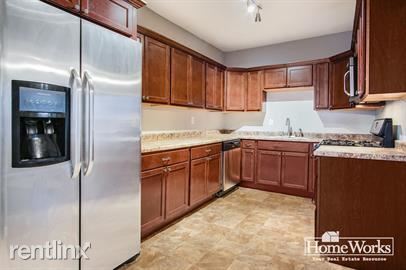 Building Photo - 3 br, 2 bath House - 516 W Battell St