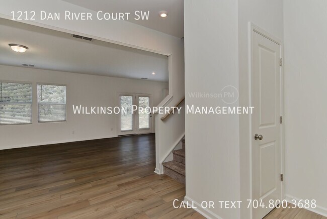 Building Photo - 1212 Dan River Ct SW