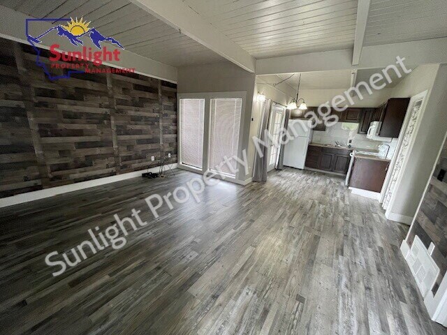 Foto del edificio - "Charming 2-Bed Oasis in Prime Billings Lo...