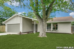 Foto del edificio - 8214 Banbury Dr