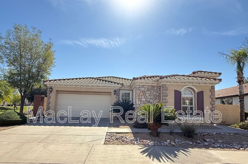 Photo - 2311 E Honeysuckle pl