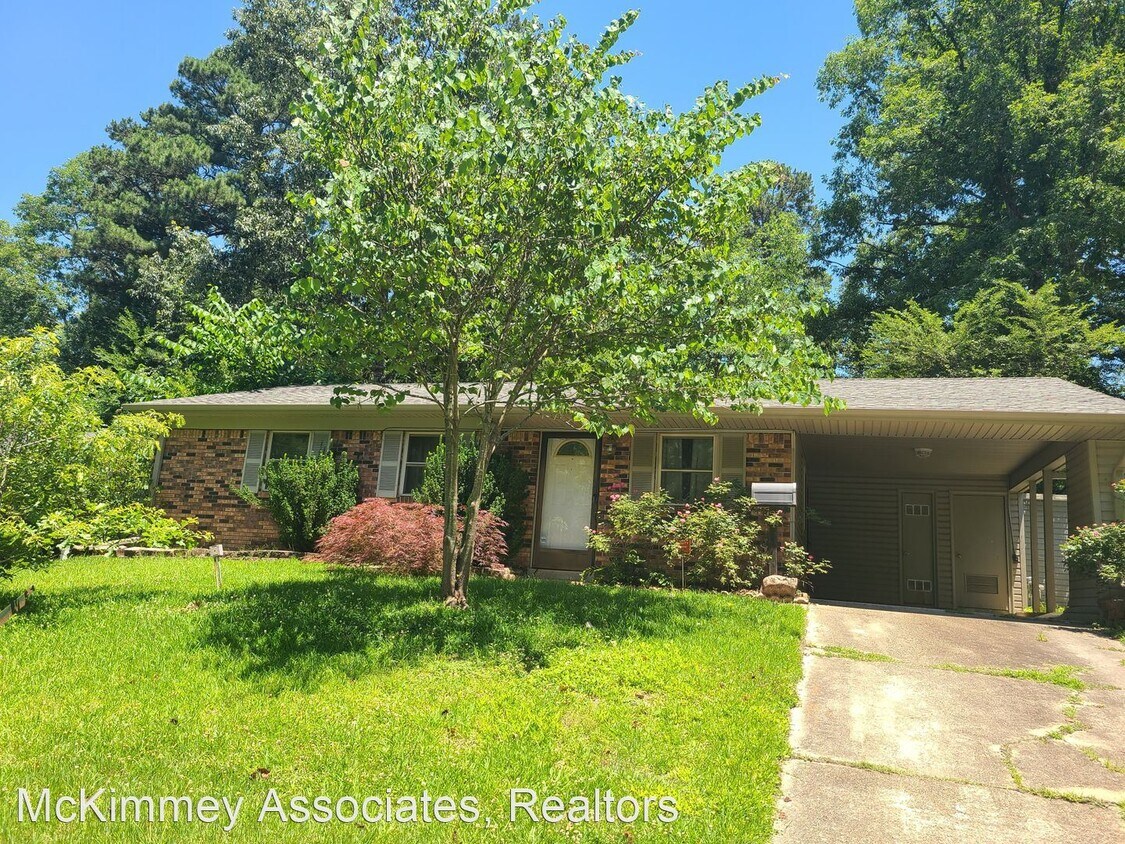 3 br, 1 bath House 24 ROSEWOOD DRIVE House for Rent in Little Rock