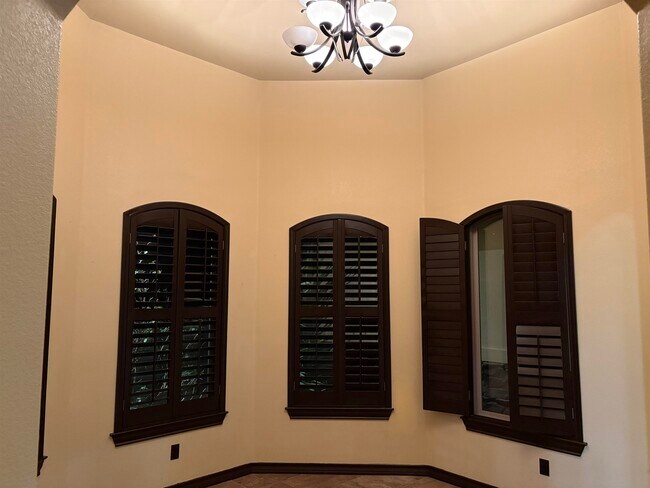 Foto del edificio - 405 Michoacan Loop