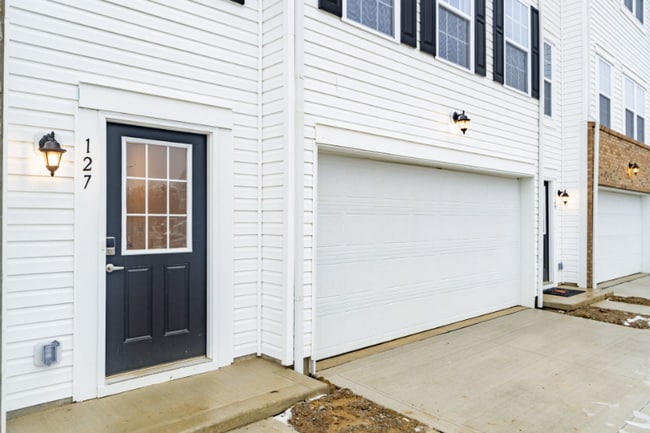 Building Photo - 127 Sitka Willow Dr