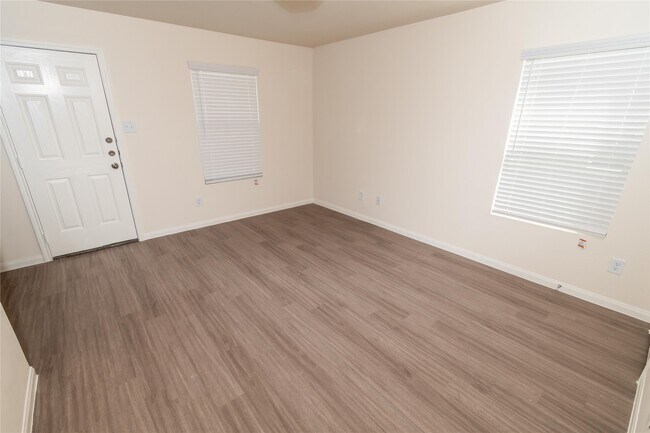 Foto del edificio - 17006 Hailey Harbor Dr