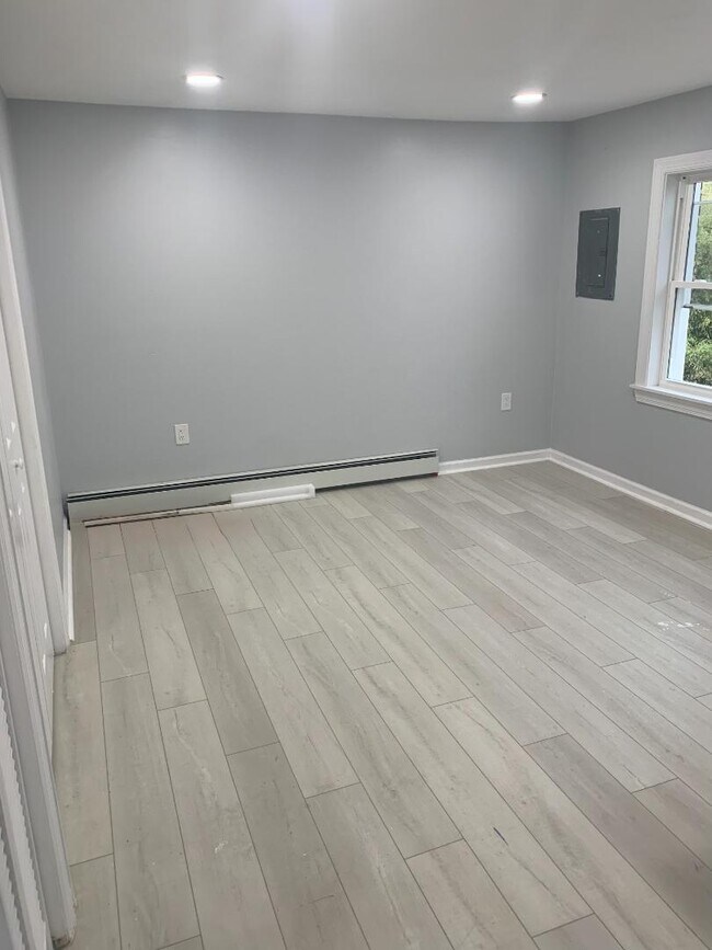 Building Photo - 4 Oceanic Terrace