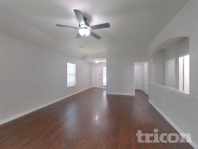 Foto del edificio - 2331 Gianna Way