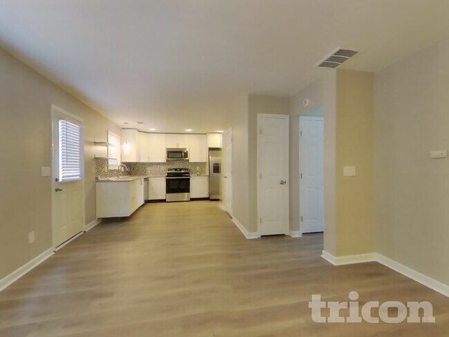 Building Photo - 47 Rosemont Ct
