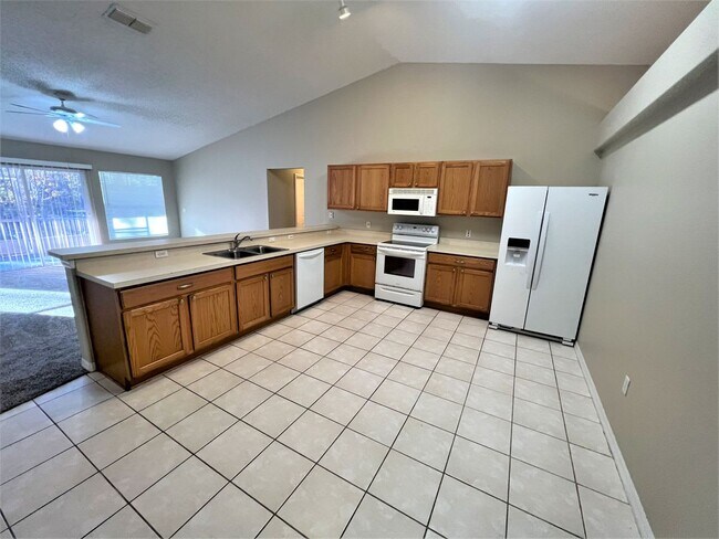 Foto del edificio - 2759 Kingsdale Dr