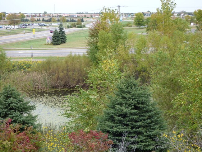 Foto del edificio - 3 bedroom town home