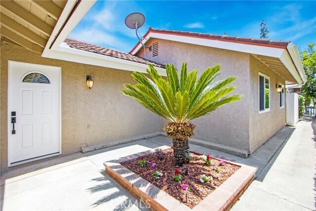 Foto del edificio - 24155 Minnetonka Ln