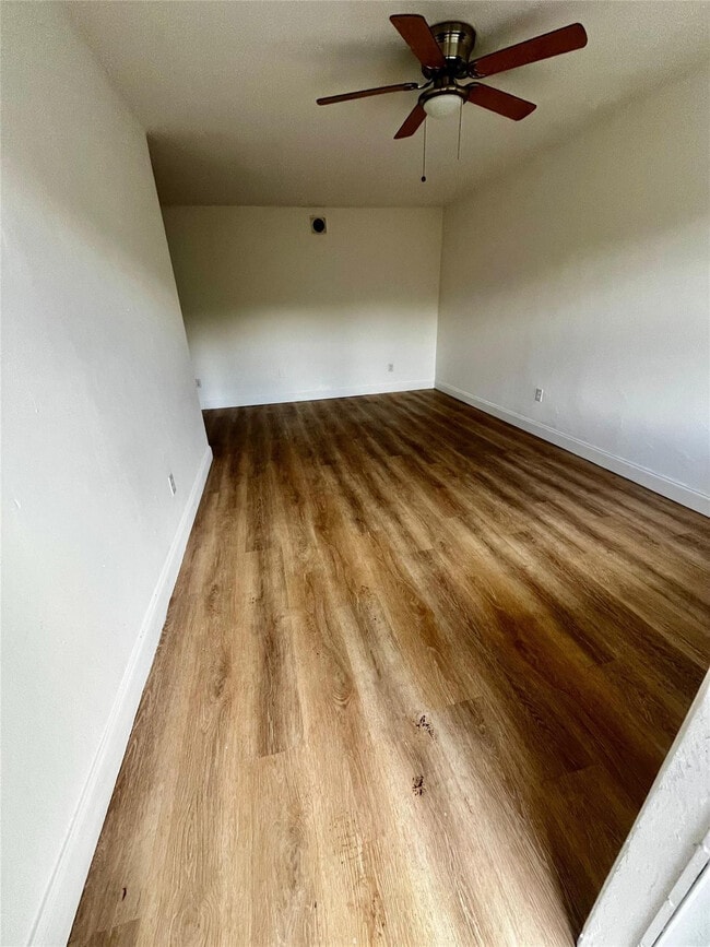 Foto del edificio - 747 NE 83rd Terrace