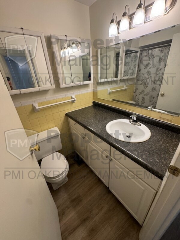 Foto del edificio - Single Level  2 Bed Apartment with Garage