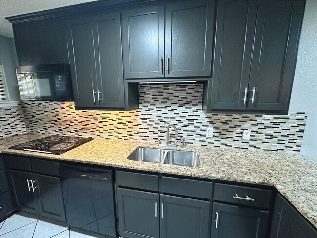 Foto del edificio - 601 W 11th St