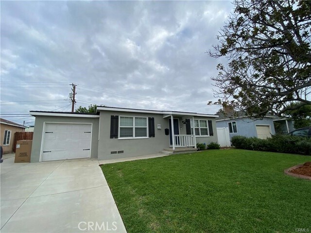Building Photo - 161 E Loma Vista St