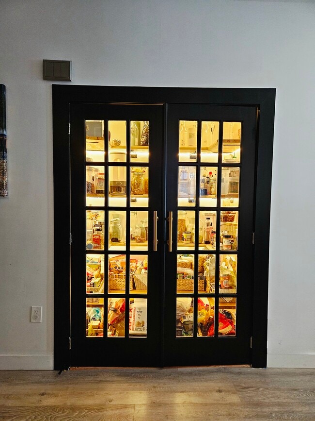 Foto del edificio - 84 Center Ave