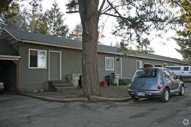 Building Photo - 4535 SW 175th Ave