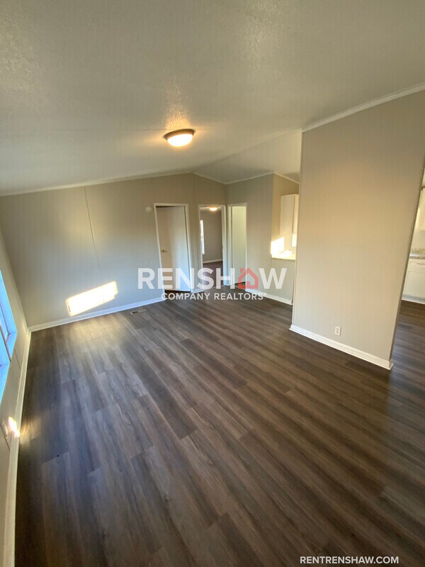 Foto del edificio - 122 N West St