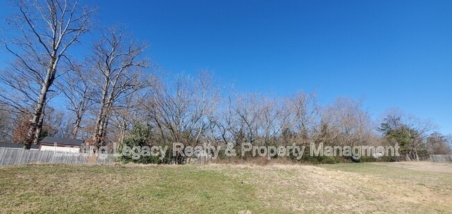 Building Photo - 4613 Mallard Creek Dr