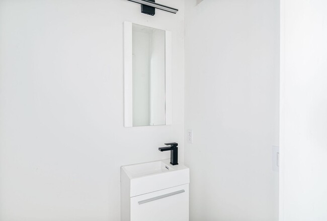 Foto del edificio - Hagert Street Estates