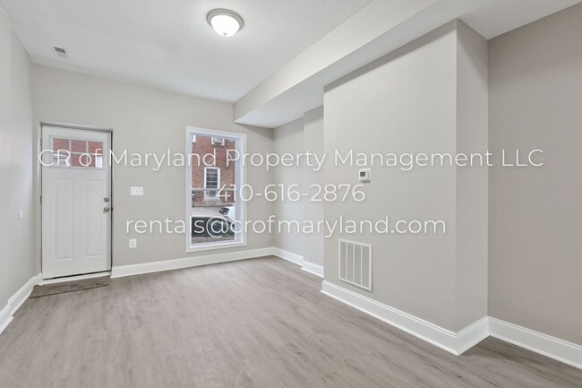 Building Photo - WAITLIST APPLICATIONS ONLY