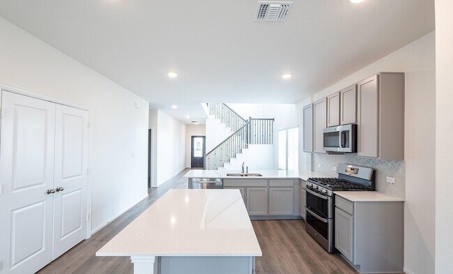 Foto del edificio - 2307 Stonewater Cove