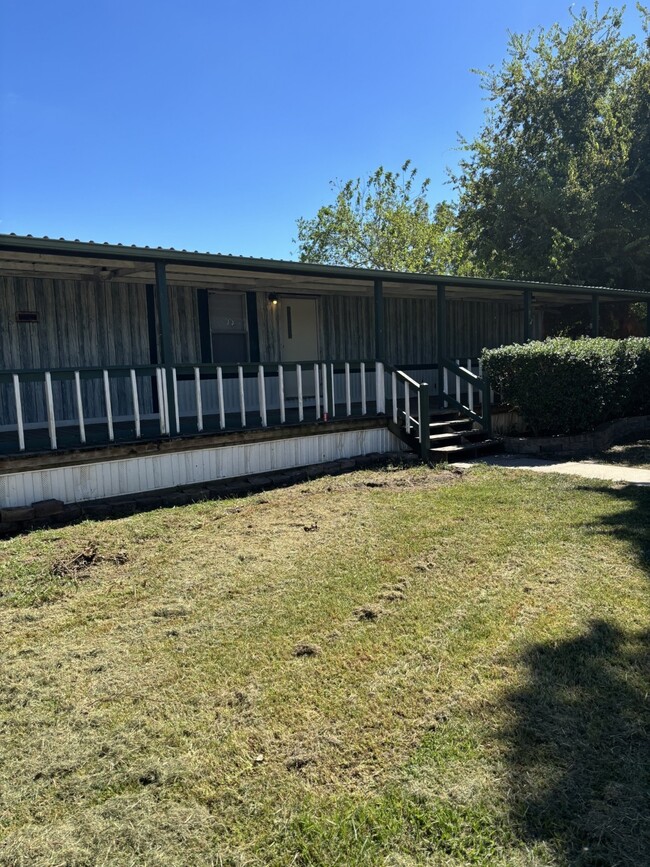 Building Photo - 1102 Turley Ct