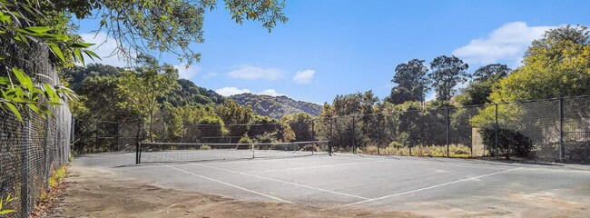 Building Photo - 7595 Canyon Meadows Cir