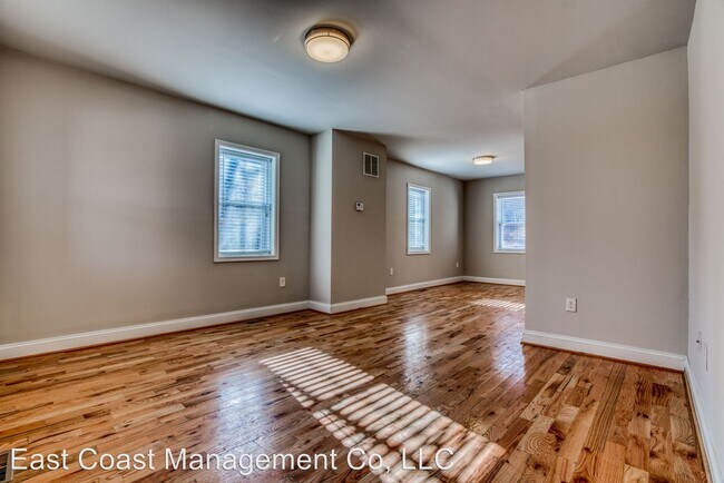 Building Photo - 3 br, 1.5 bath House - 3800 Greenspring Ave