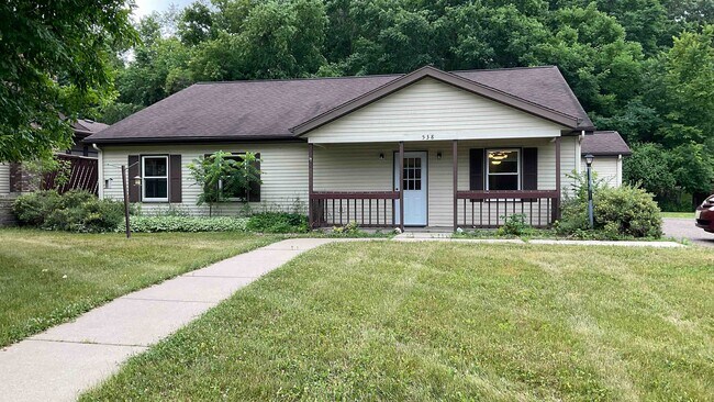 Foto del edificio - 538 Woodridge Ct