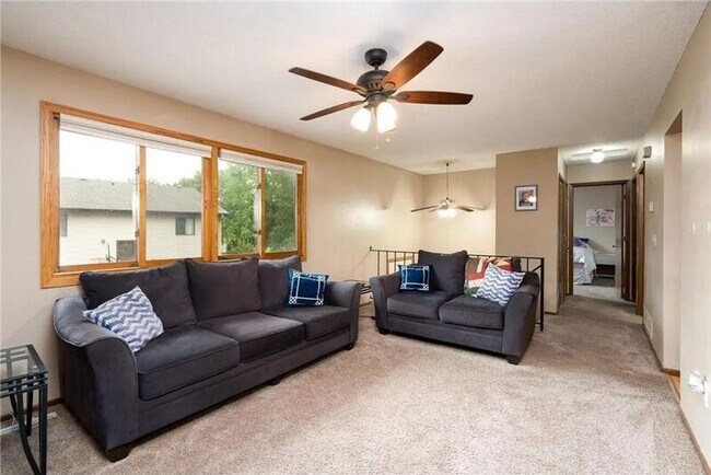 Foto del edificio - 9942 Cord St NE