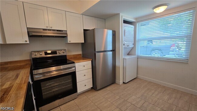 Foto del edificio - 4624 SE 6th Ave