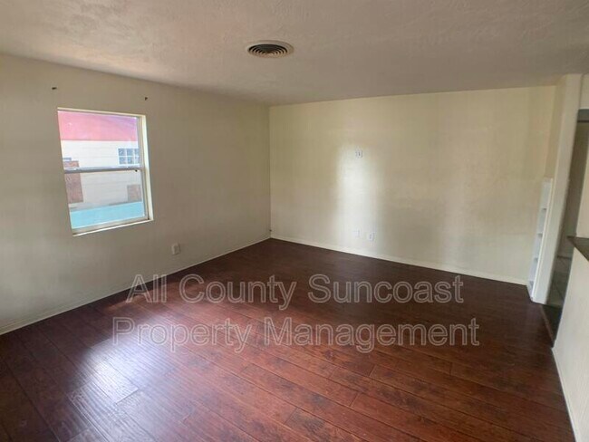 Foto del edificio - 7619 32nd Ave N